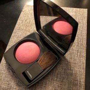 Chanel Joues Contraste blush in  ‘70 Tumulte’